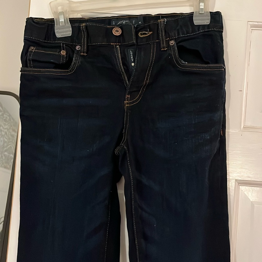 Lucky Brand Boys sz 14 dark denim jeans. Adjustable inside waist band. Worn once